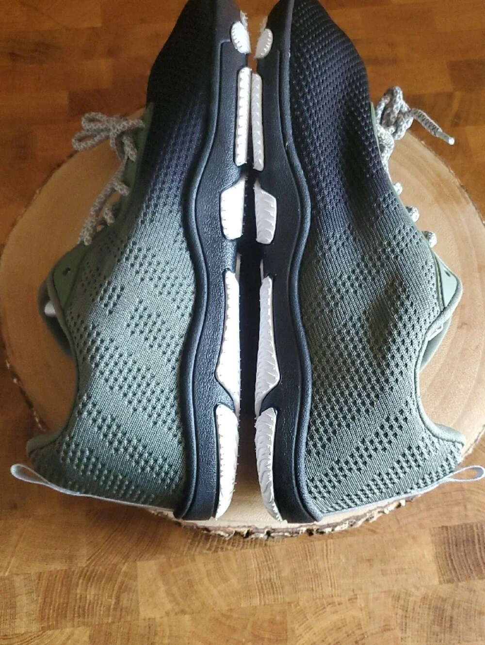Men's Knit Sneakers in Black & Olive Lightweight Everyday Trainer